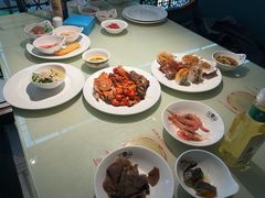 -火宴山海鲜自助火锅(新世界店)