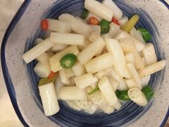 酸辣藕尖-湖南人家·家传湖南菜(水围店)