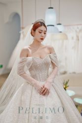 -派丽莫Pellimo原创设计婚纱品牌