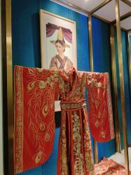 -盘子女人坊生日照·摄影馆(浦东店)