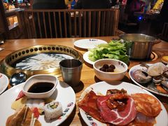 -韩京炭火烤肉自助料理(柯桥万达店)