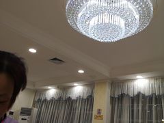 -惠爱餐厅