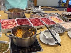 -杨老板·海鲜集市火锅·鲜切牛肉(中防万宝店)