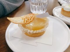 梨子-Ten Olives甜点