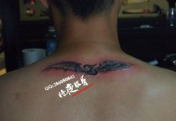 -暗夜tattoo纹身工作室