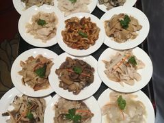 -天宜隆蘑菇宴火锅(石景山旗舰店)