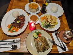 -Pundi Pundi Restaurant