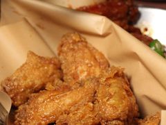 炸鸡翅一半一半-富乐满韩国正宗炸鸡韩国料理(虹泉路店)