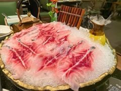 -得意咚瓜·顺德鱼生·冬瓜火锅(深圳首店)