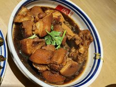 扒蒸肘子-張飛扒肉•四代传承(中央大街店)