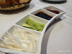 -味+新京宴·烤鸭·北京菜(创意谷店)