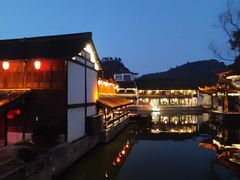 -鲁镇