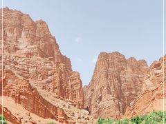 -天山神秘大峡谷