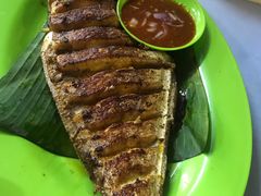 烤鸡鱼-明记烧鱼美味店