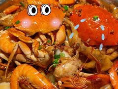 -胖哥俩肉蟹煲(华贸店)