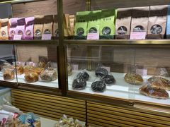 面包甜点陈列柜-爱立颂·爱的礼物(老商埠店)