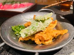 -三出山火锅(南京万象天地店)