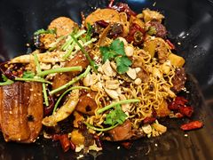 -醉人椒麻辣香锅(王府井喜悦店)