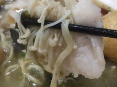 -乐达酸菜鱼面(山师东路店)