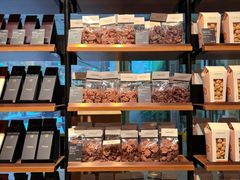 -Laderach 莱德拉(上海环贸iapm店)