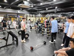 -超鹿运动健身(紫阳商贸中心店)