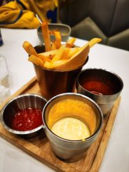 -奈尔宝·儿童乐园·亲子餐厅(鄞州万达店)