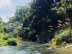 -仙山谷激浪漂流