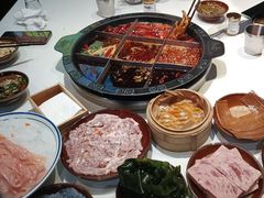 -卤校长老火锅(杨家坪直营店)