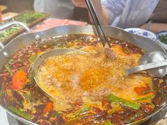 -王奋斗贵州酸汤牛肉火锅