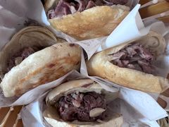 -闫家驴肉老店(华电一校店)