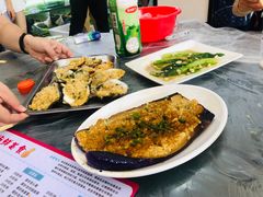 -覃记海鲜美食餐厅