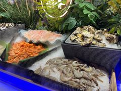 -享遇.锅姥姥牛排海鲜自助(小寨店)