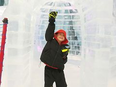 -长沙湘江冰雪世界