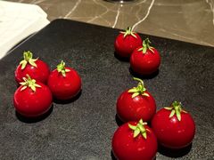 -海派悦庭·海胆烧麦·新融合菜(凯德广场店)