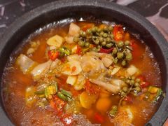 -老班长·小龙虾·鲜货烧烤大排档(金街美地店)