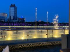 -MONICH牛排融合餐厅(和义大道购物中心店)