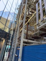 -PIPIKINGDOM皮皮王国欢乐号(欢乐海岸购物中心店)