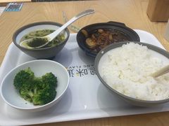 -弄堂咪道-饭香·面香·馄饨香(汇锦广场店)