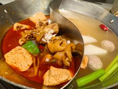 -左庭右院鲜牛肉火锅(金山万达店)