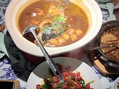 -卢大鲜鱼头捞饭(美利广场店)