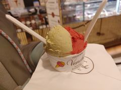 -VENCHI 闻绮(北京汉光店)