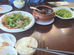 -怡得饭庄·30年老店·宋大妈昆明菜