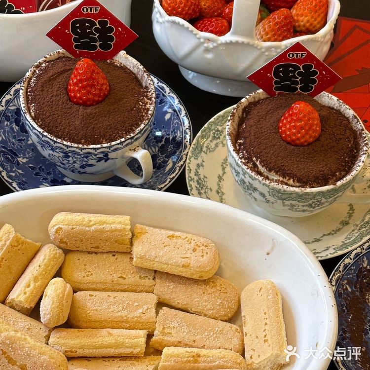 龙湖那家超火的加州餐厅 上新了！福福杯真的超好吃