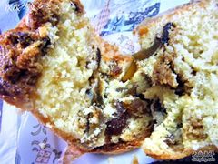 巧克力红枣麦芬内部-西点坊(浦东香格里拉店)