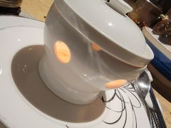 -雍和会海鲜姿造自助(湖东路店)