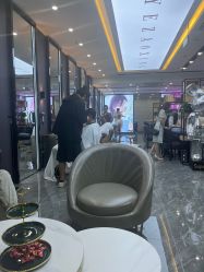 -藤野造型烫染·漂发