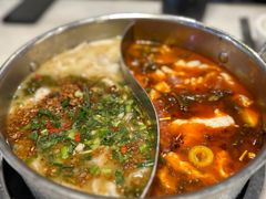 -德林酸菜鱼火锅(南丹店)