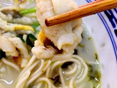 黄鱼蛏子面-明呈黄鱼面馆(斜土路店)