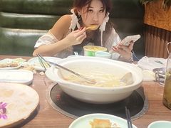 -龙泉人椰子鸡·糟粕醋·地标海南菜(龙昆南店)