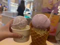 -Inside Scoop Suria KLCC